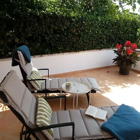 Apartment House Anita Krk Town